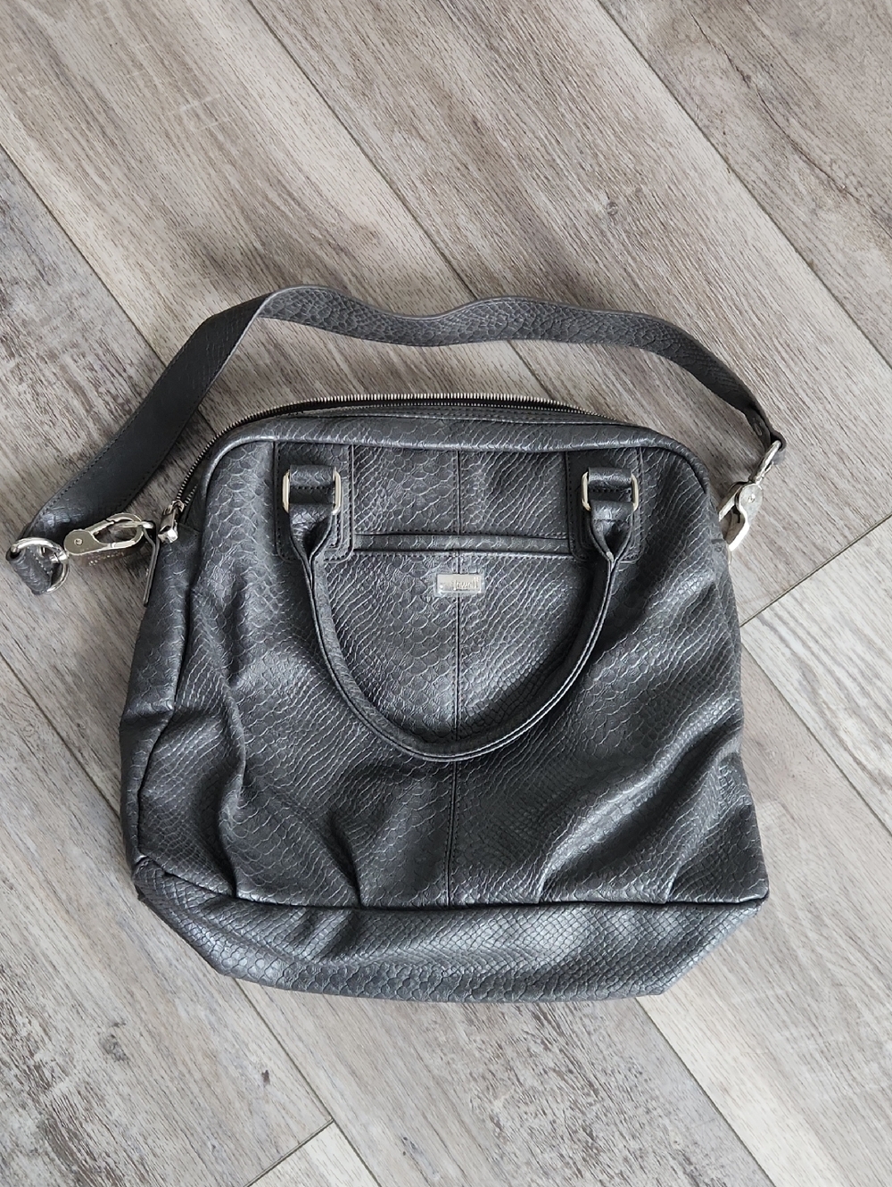 Thirty-One Jewell Snake Skin Women's Satchel Bag - Versatile Everyday Style